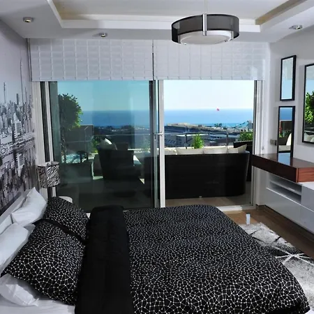 Admiral Elite Apartment *