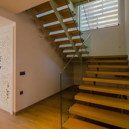 Apartment Admiral Elite