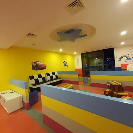 Admiral Elite Apartment *