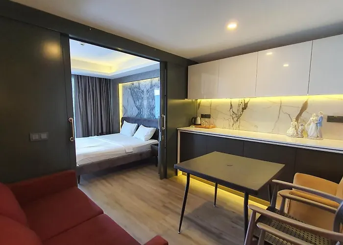 アパート Admiral Elite アランヤ